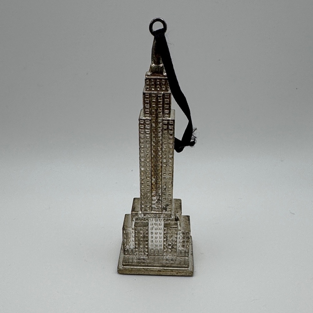 Destination Souvenir Silver Empire State Building New York NY Christmas Ornament